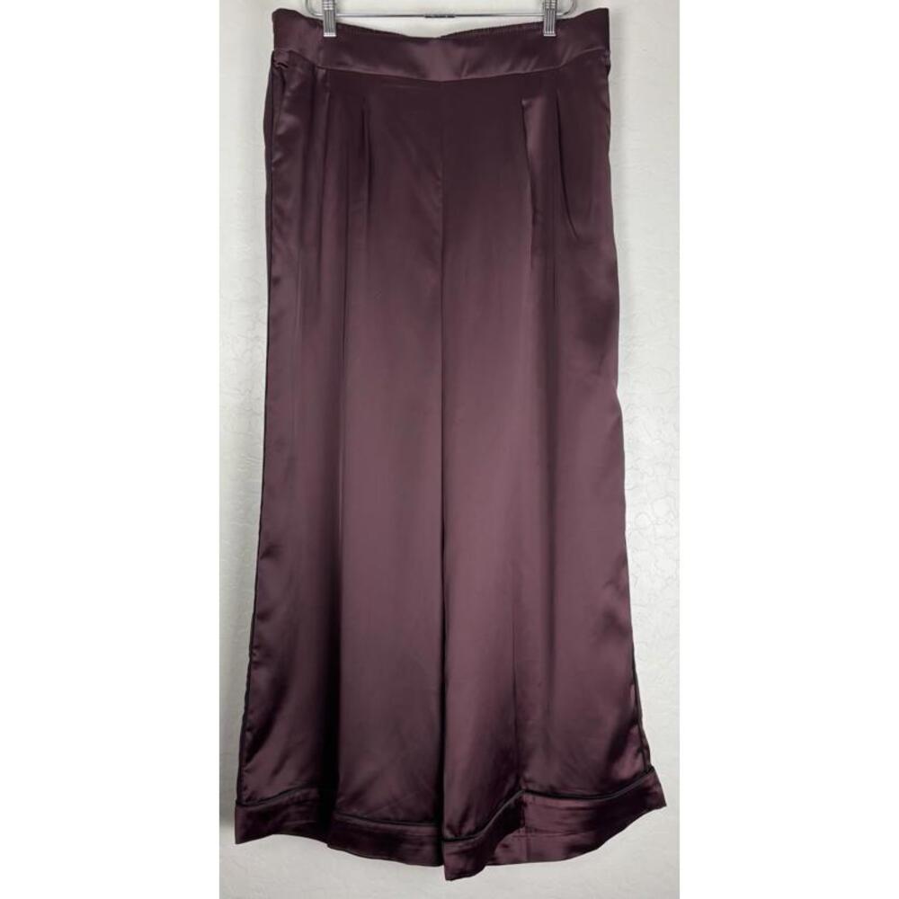 Torrid Wide Leg Stretch Satin High Rise Pull On Pants‎ 1X Burgundy 1746